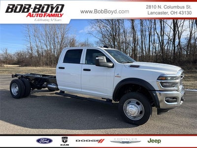 2026 RAM Ram 5500 Chassis Cab RAM 5500 TRADESMAN CHASSIS CREW CAB 4X4 84' CA