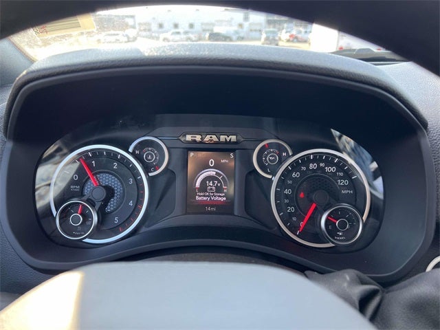 2026 RAM Ram 5500 Chassis Cab RAM 5500 TRADESMAN CHASSIS CREW CAB 4X4 84' CA