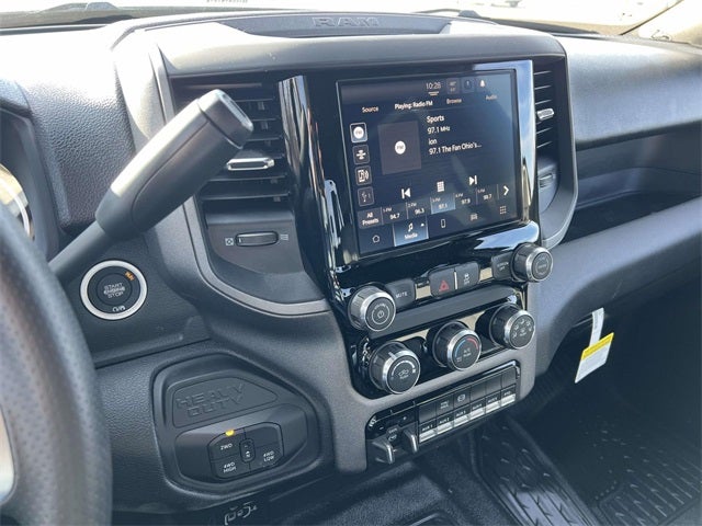 2026 RAM Ram 5500 Chassis Cab RAM 5500 TRADESMAN CHASSIS CREW CAB 4X4 84' CA