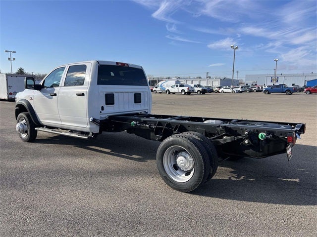 2026 RAM Ram 5500 Chassis Cab RAM 5500 TRADESMAN CHASSIS CREW CAB 4X4 84' CA