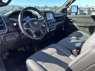 2025 RAM Ram 3500 Chassis Cab RAM 3500 TRADESMAN CHASSIS REGULAR CAB 4X4 84' CA