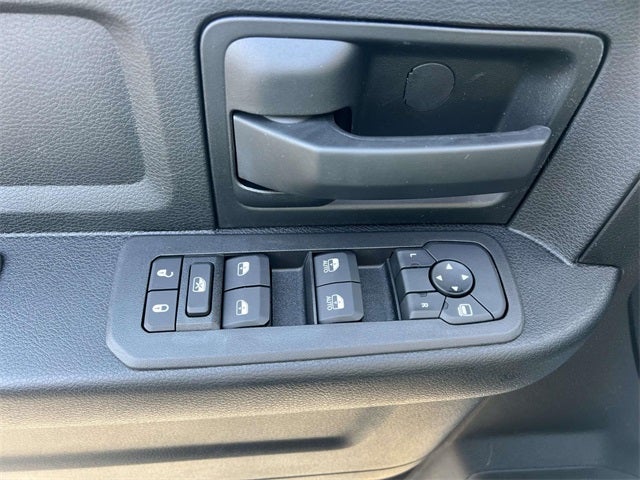 2026 RAM Ram 3500 Chassis Cab RAM 3500 TRADESMAN CREW CAB CHASSIS 4X4 60' CA