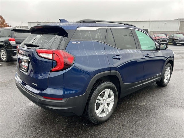 2022 GMC Terrain AWD SLE