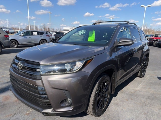 2019 Toyota Highlander SE