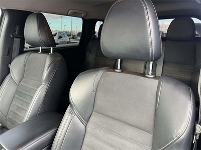 2022 Mitsubishi Outlander Base