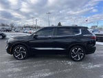 2022 Mitsubishi Outlander Base
