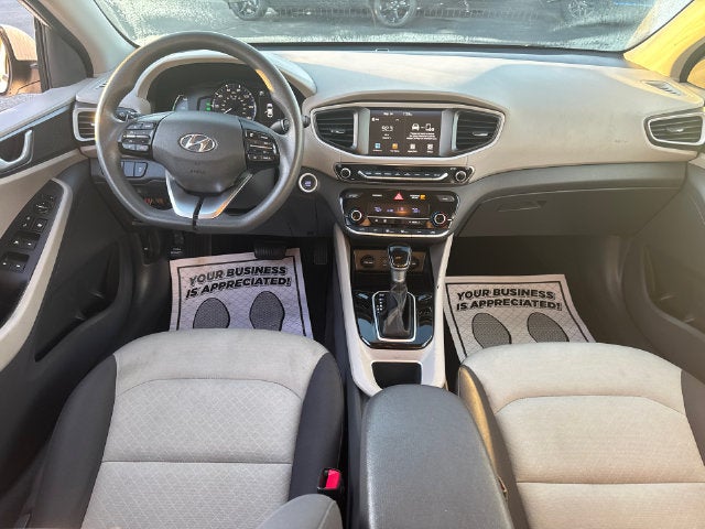 2017 Hyundai Ioniq Hybrid Blue