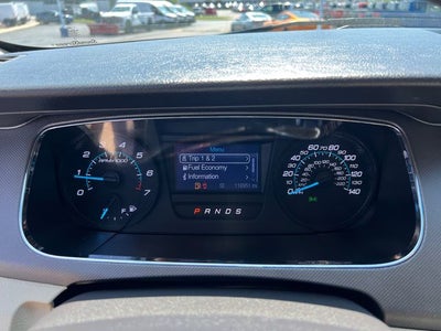 2016 Ford Taurus SE