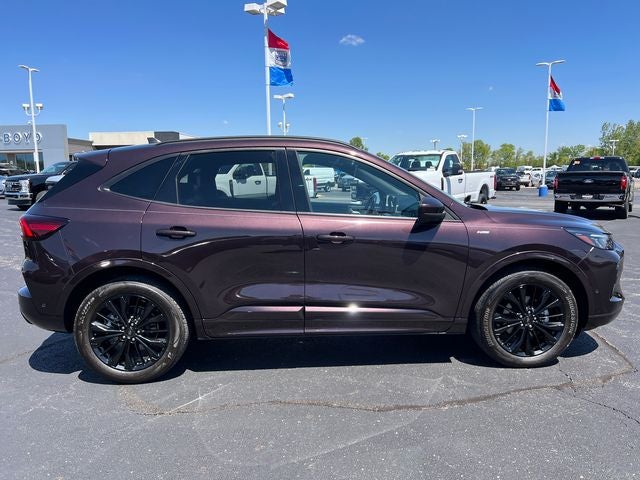 2023 Ford Escape ST-Line Elite