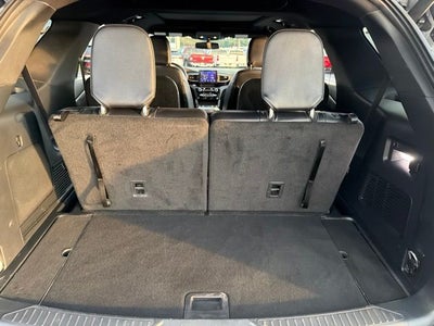 2024 Ford Explorer ST-Line