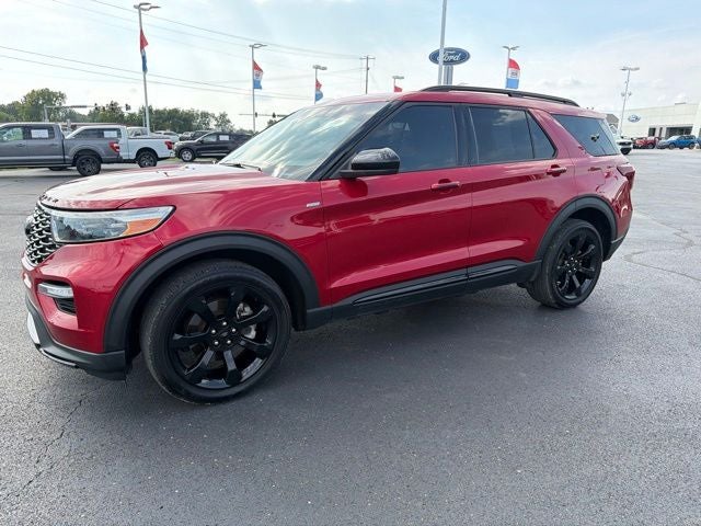 2023 Ford Explorer ST-Line