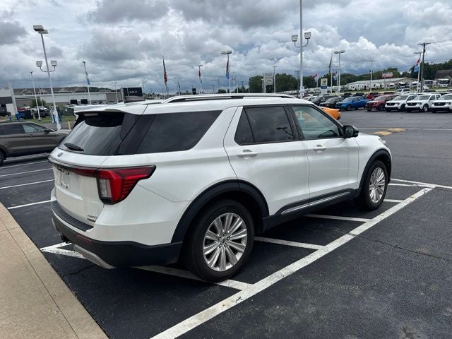 2025 Ford Explorer Platinum