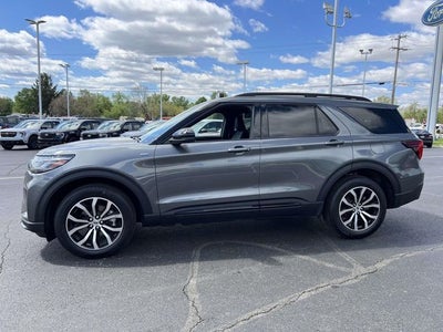 2026 Ford Explorer ST-Line