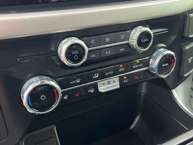 2023 Ford F-150 Lightning XLT
