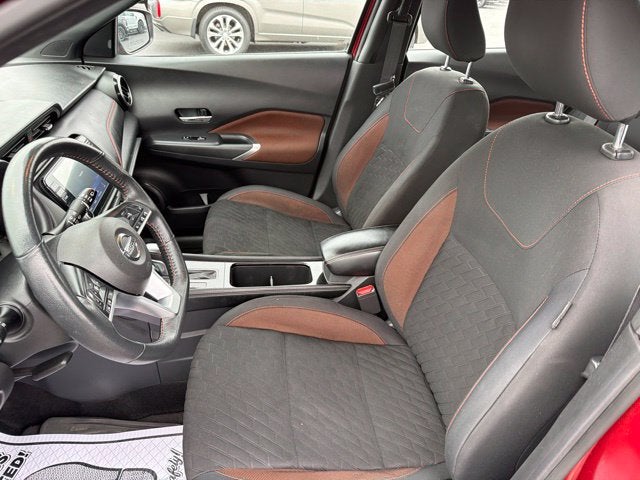 2021 Nissan Kicks SR