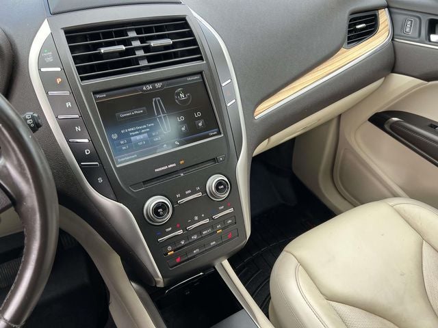 2015 Lincoln MKC Base