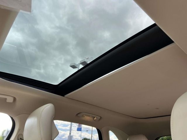 2015 Lincoln MKC Base