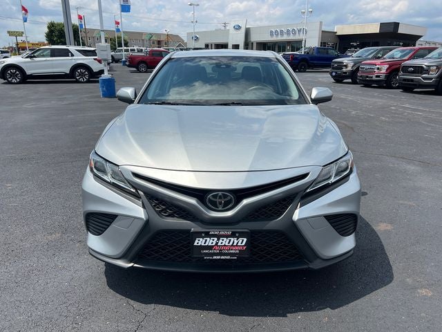 2018 Toyota Camry SE