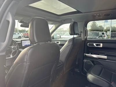 2024 Ford Explorer XLT