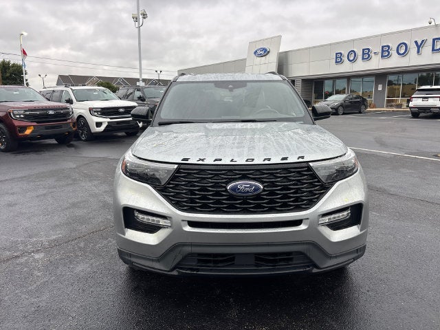 2024 Ford Explorer ST-Line