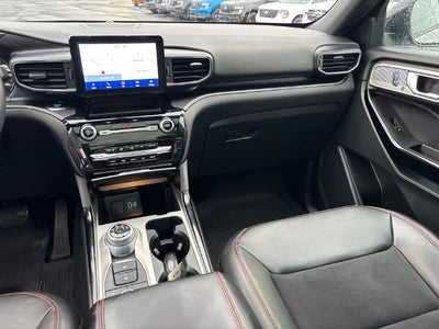 2024 Ford Explorer ST-Line